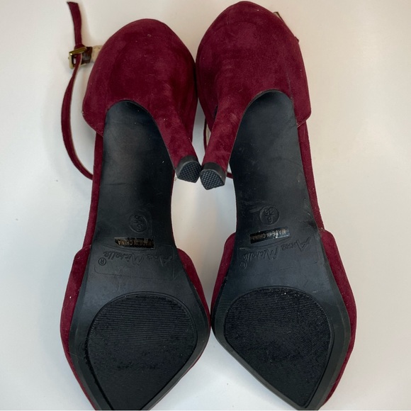 ANNE MITCHELL Velvet T-Strap High Heel in Burgundy - Picture 4 of 4